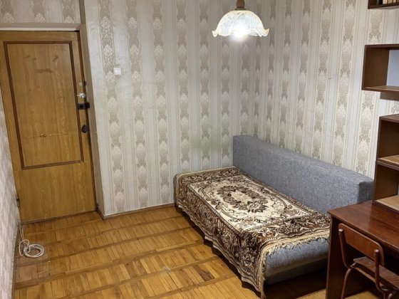 Оренда трикімнатної квартири район Урожай, Келецька. Данила Галицького.  Медичний університет. Ізумр