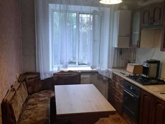 Оренда, 2-х кімнатна квартира з автономним опаленням в розвиненому районі міста. Є необхідна техніка Винница