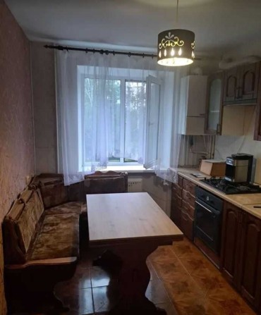 Оренда, 2-х кімнатна квартира з автономним опаленням в розвиненому районі міста. Є необхідна техніка - фото 1