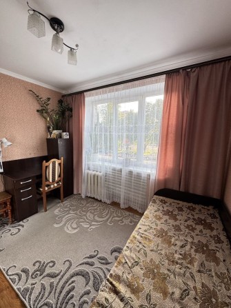 ТЕРМІНОВО !!!продам 2 кімнати в гуртожитку ,власний санвузол - фото 1