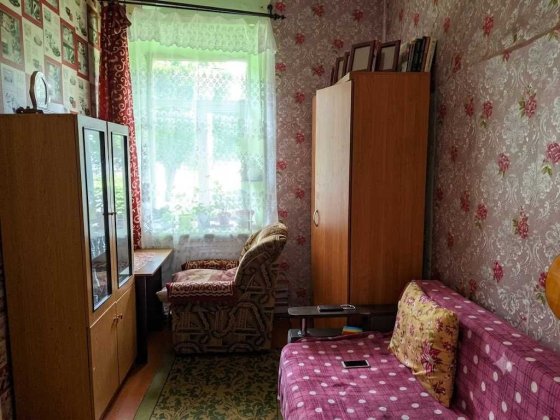 Продается комната в центре Чугуева Чугуїв