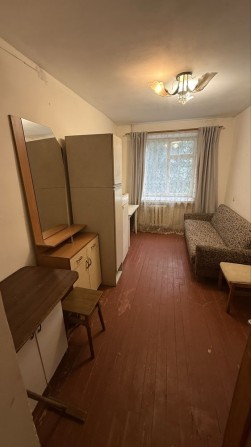 Продається кімната в гуртожитку біля Вел Марту - фото 1