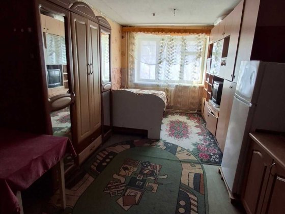 Продається кімната в гуртожитку р-н Алмазний