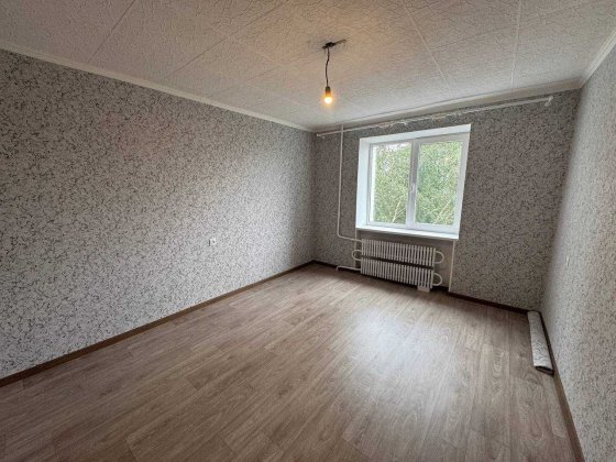 Продаж кімнати з ремонтом в гуртожитку, р-н автовокзал Рівне