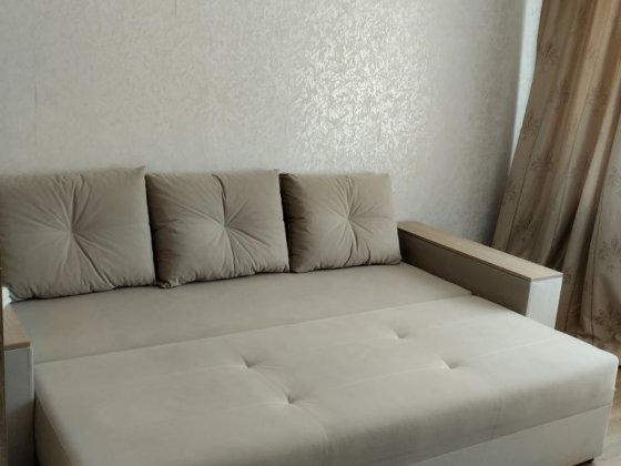 Продаж великої кімнати на Юності з ремонтом . Вишенька Винница