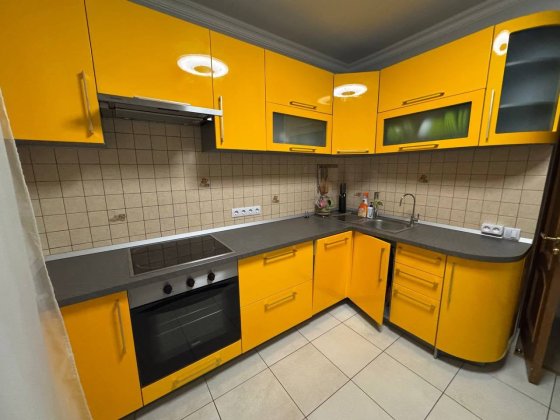 Без % Продаж 2-кімнатної квартири на Оболоні — проспект Оболонський, 40

. Київ