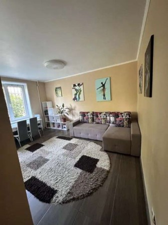 Продаж 2-к квартири вул. Олексіївська 10/12 - фото 1