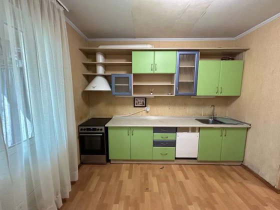Продаж 2-х кімн. квартири з ремонтом по вул. Милославська, 12, Деснянський р-н, Троєщина Киев