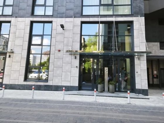 Продаж 3-к квартири Берестейський просп. 5б