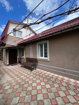 Продається півбудинку по вул. Гостинній - фото 1
