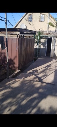 Продам дом в центре - фото 1