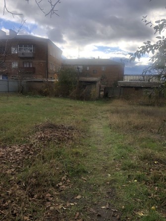 Ділянка з старим будинком - фото 1