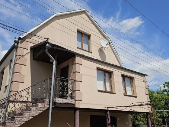 Продам 2-пов. будинок, р-н Новосілок Бердичев