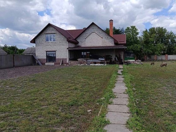 Продам частину будинку м. Олександрія Александрия