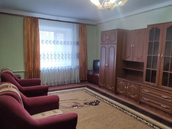 Продам часть дома центр