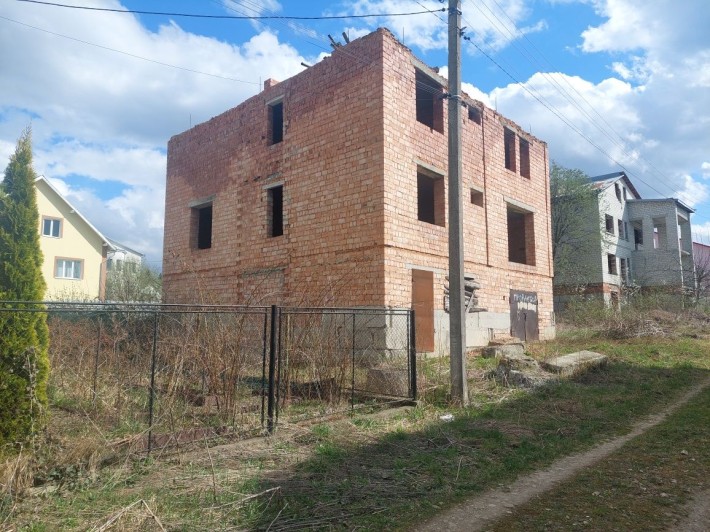 Продаж будинку та зем ділянки вул. Довбуша м. Борислав - фото 1