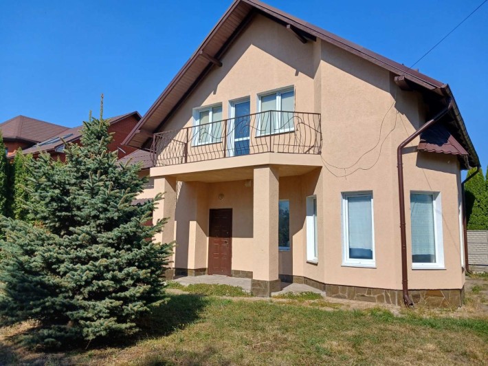 Будинок з незавершеним ремонтом 178м.кв. з гаражем - фото 1