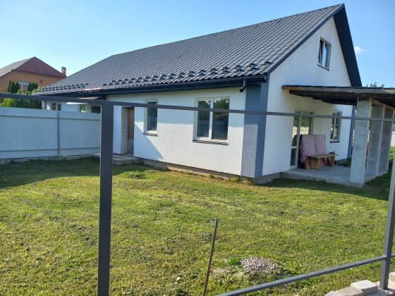 Продам будинок (дуплекс, таунхаус) с.Нове Боярка. Є можливим через «єОселя» Боярка