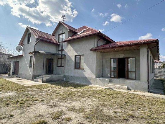 Продаж просторого будинку в м. Васильків Васильків