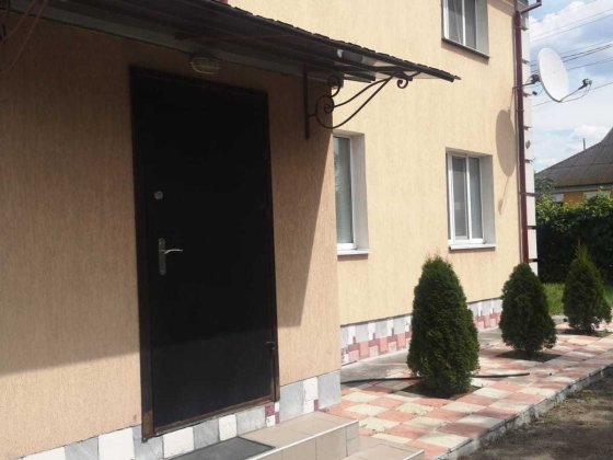 Заходь і живи! Частина будинку 99 м² з ремонтом, гаражем та альтанкою Васильків