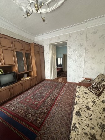 Продам пол дома в центре города! С Автономным Газовым Отоплением. - фото 1