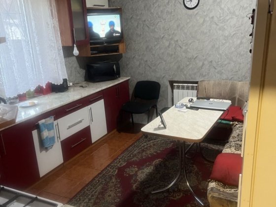 Продается дом у парка в самом центре города. Кам'янське
