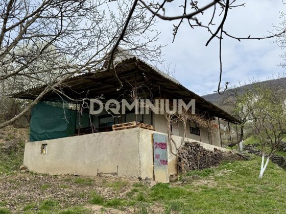 Сертифікат.Продається будинок біля замку у Виноградові.23 с.землі Виноградов