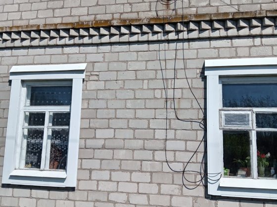 У продажу будинок в с.Барвінок.Криничанський р-н, біля м .Камянського. Кам'янське