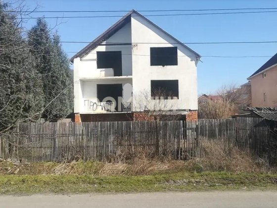 СЕРТИФІКАК Продається недобудова в м. Виноградів вул. Заводська 65 Виноградов