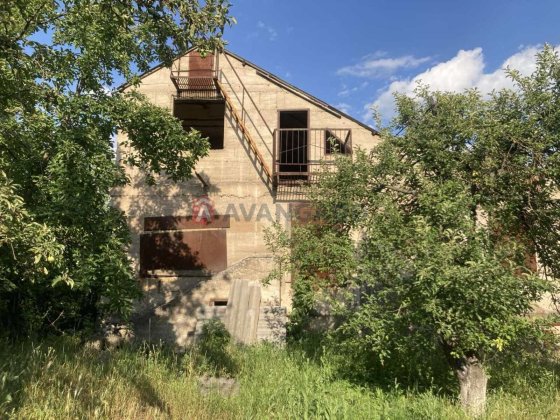 Продаж 2 поверхового будинку без внутрішніх робіт Кам'янське