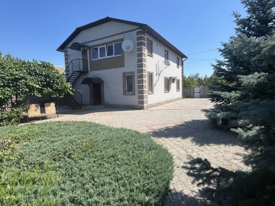 Продаж дачного будинку біля Камʼянського лівий берег єВідновлення Кам'янське