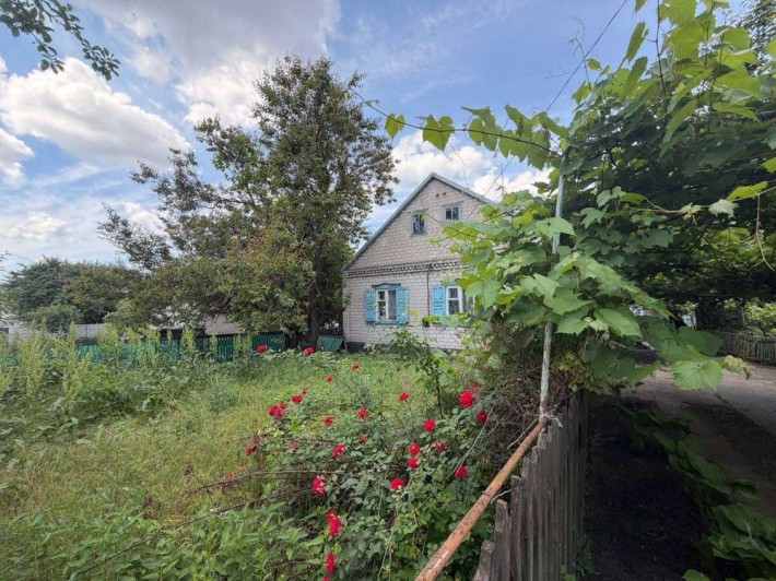 Продам дом + домик,Сертификат и Ваучер - фото 1