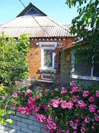 продам дім в селищі Високий - фото 1