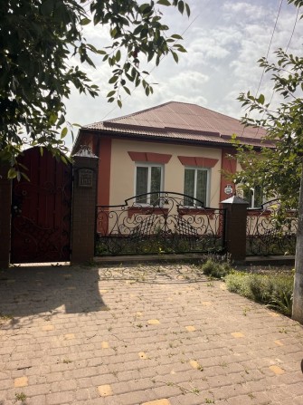 Продаж будинку на два входи з виходом на Павлівський ставок - фото 1