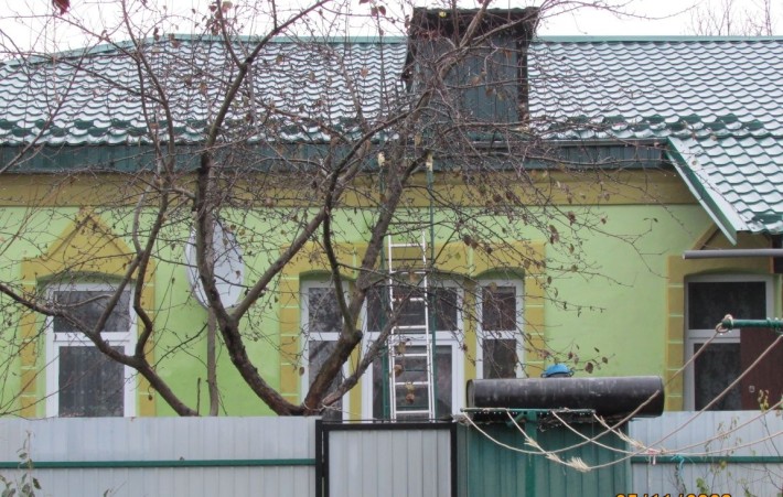 Продам часть дома - фото 1