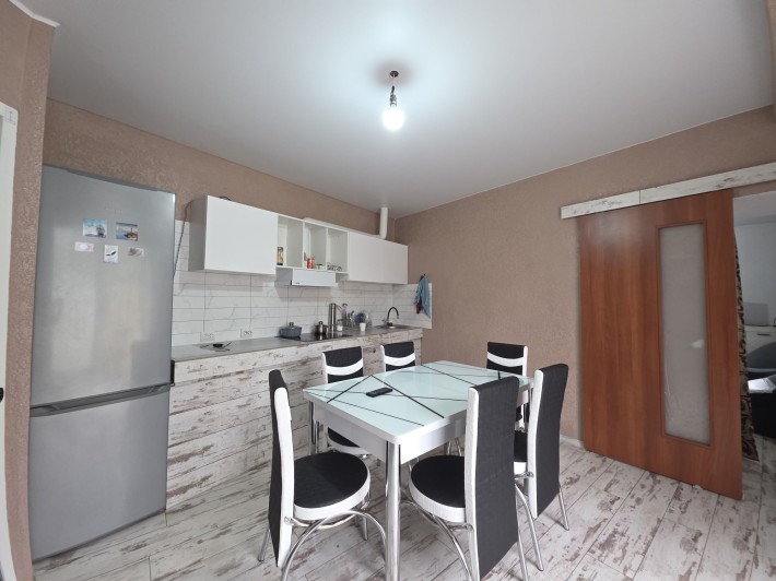 Продаж будинку 55м² з ділянкою 1.8 сотки землі у центральній частині Гостомеля! Ваучер! Сертифікат!  - фото 1
