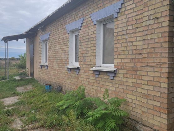 Будинок з земельною ділянкою в с.Озера Власник Гостомель