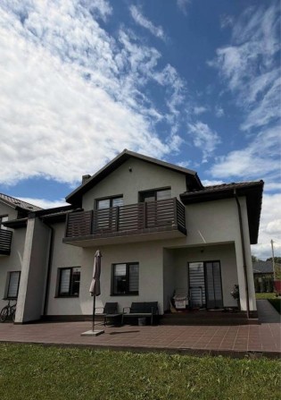 Продається сучасний котедж в Дрогобичі - фото 1