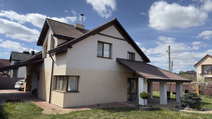 Продам будинок 175кв.м. вул.Стуса в м.Дрогобич - фото 1