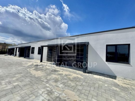 Продам таунхаус з ремонтом! 75 000 $ ваучер + , сертифікат + . Поруч озеро та центр . Гостомель