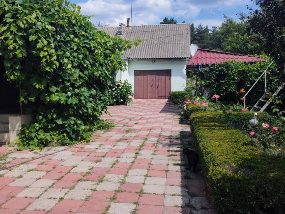 Продам дом 100м2 со всем имуществом! Змиев