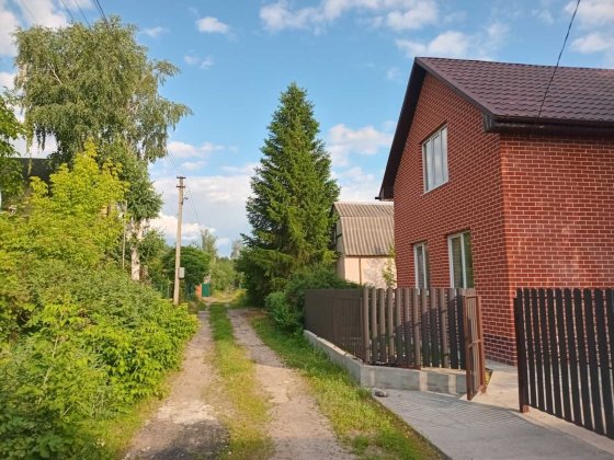 Продам дачу в Змиевском ранее в заповеднике в районе Коробовых Хуторов Змиев