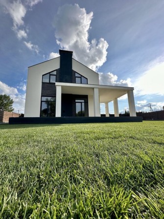 Якісний будинок 160м2  ділянка 10 соток з виходом до озера. 5 хв від Бучанського парку. - фото 1