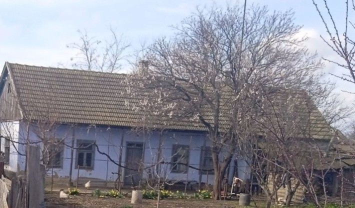 Продажа дом  под восстановление или солнечные панели центральная часть города - фото 1