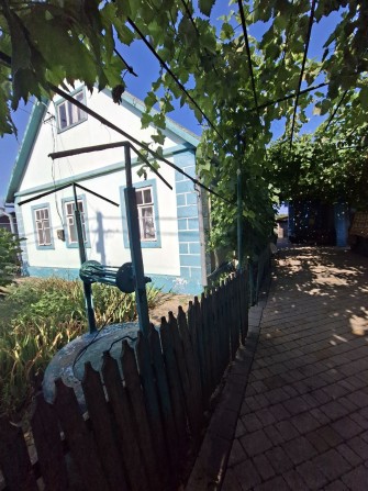 Продам ДОМ в Молодежном - фото 1