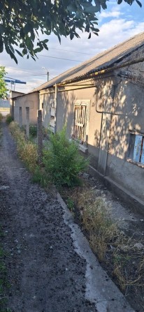 Продам часть дома под ремонт - фото 1