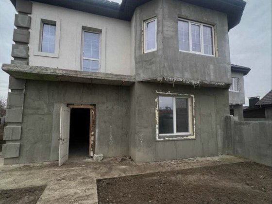 Продажа Дома   2 этажа  86.000 Ізмаїл