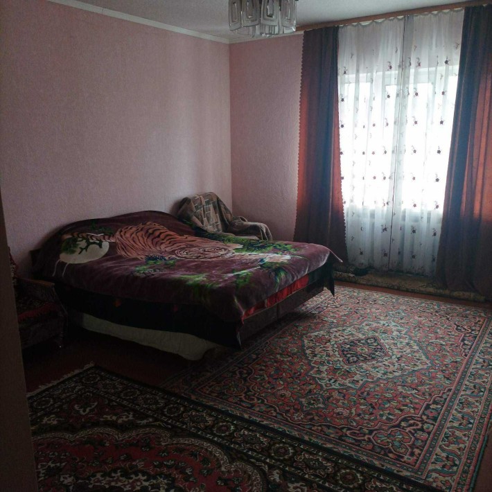 Продається двоповерховий будинок в центрі міста - фото 1