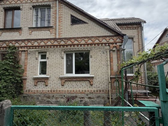 Продам будинок 97 кв.м Козятин