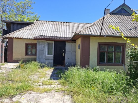 Дом с коммуникациями ! Рядом с городом! Чорноморськ
